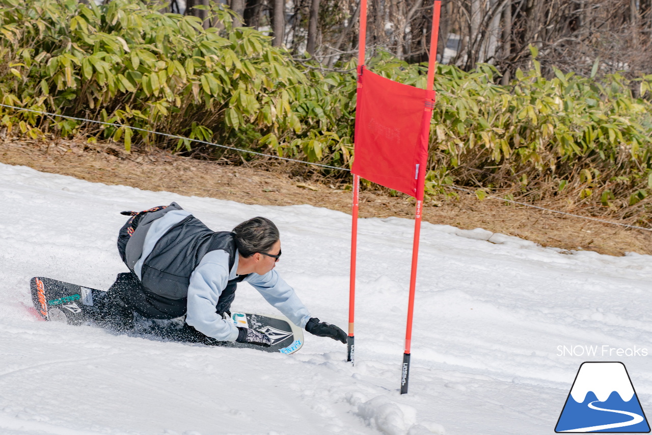 富良野スキー場｜春は楽しいイベントが盛りだくさん！世界で活躍するアスリートと一緒に『Snow Action 2023』＆ 第10回池渡り『Pond Skimming』レポート♪